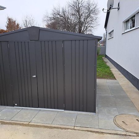 Exklusive Fw Mit 3 Sz Und Grosser Terrasse Gratkorn Exterior foto