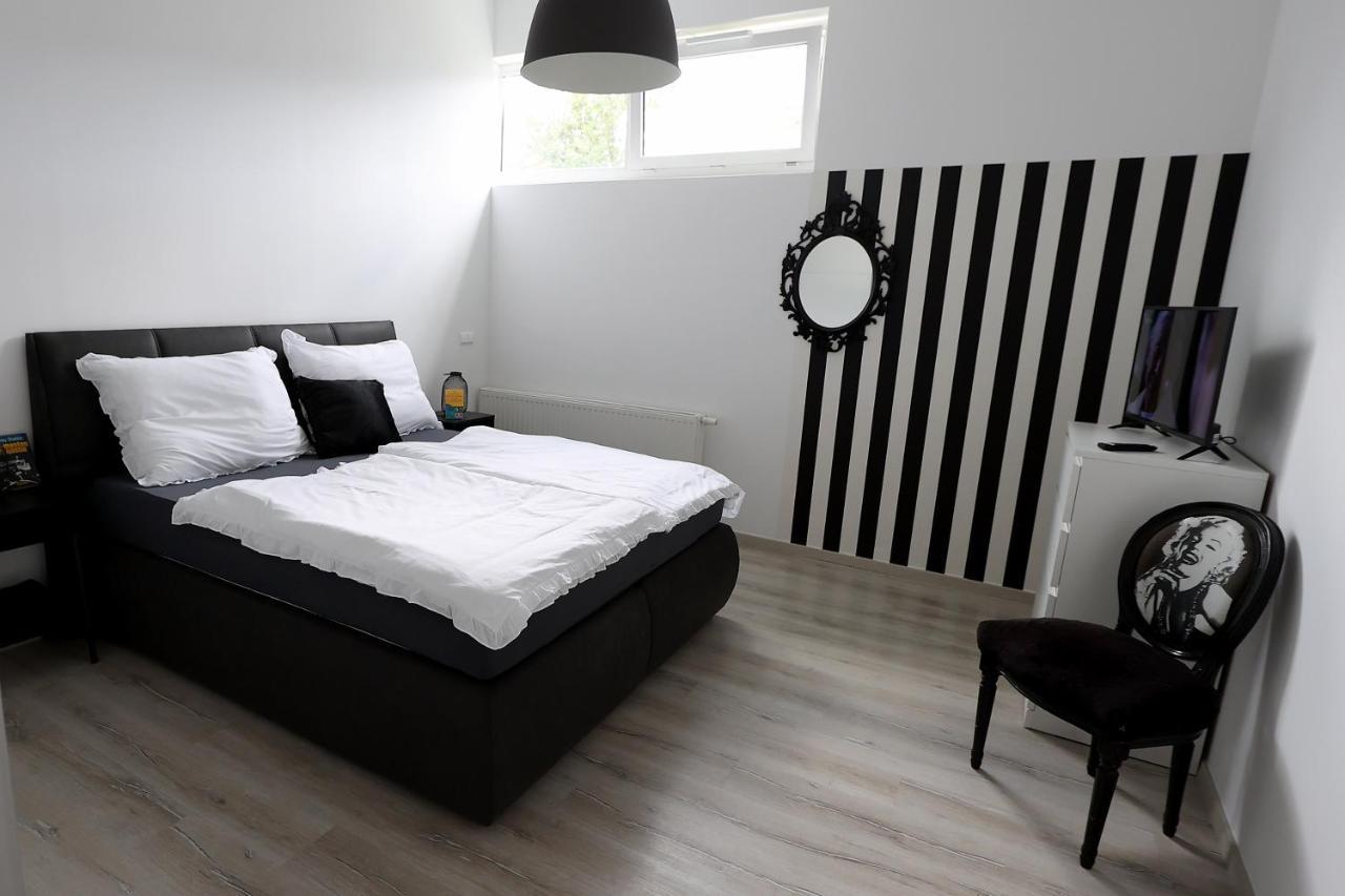 Exklusive Fw Mit 3 Sz Und Grosser Terrasse Gratkorn Exterior foto